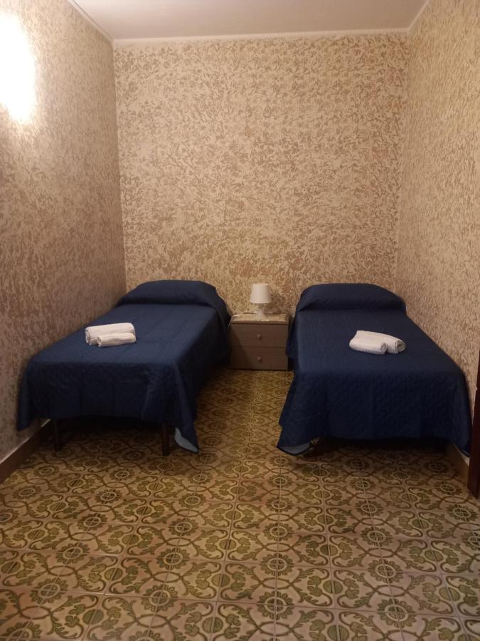 Casa Vacanza Patrizia Villa Catania Bagian luar foto